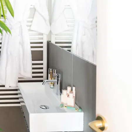 فندق مبيت وإفطار Residenza D'epoca Visacci Valori Rooftop 4*